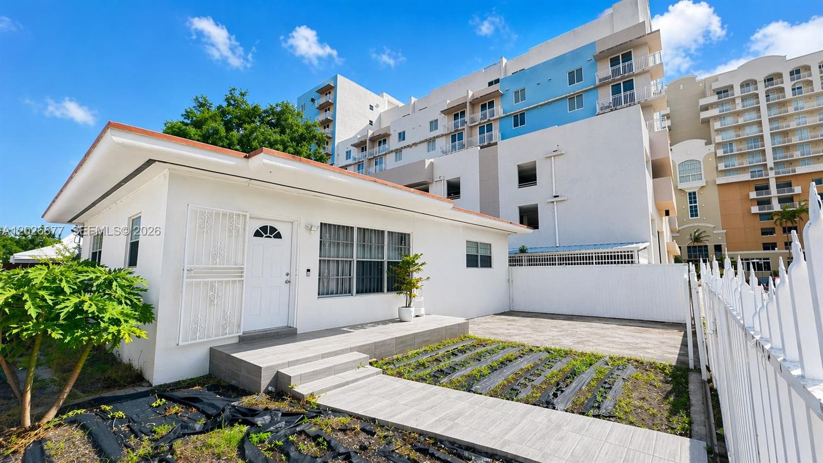 2727 SW 24th St, Miami FL 33145 — 1