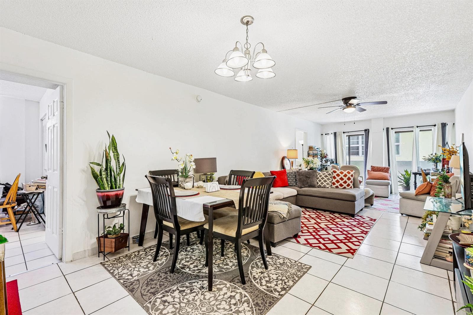 6941 Carlyle Avenue # 2e, Miami Beach FL 33141 — 10