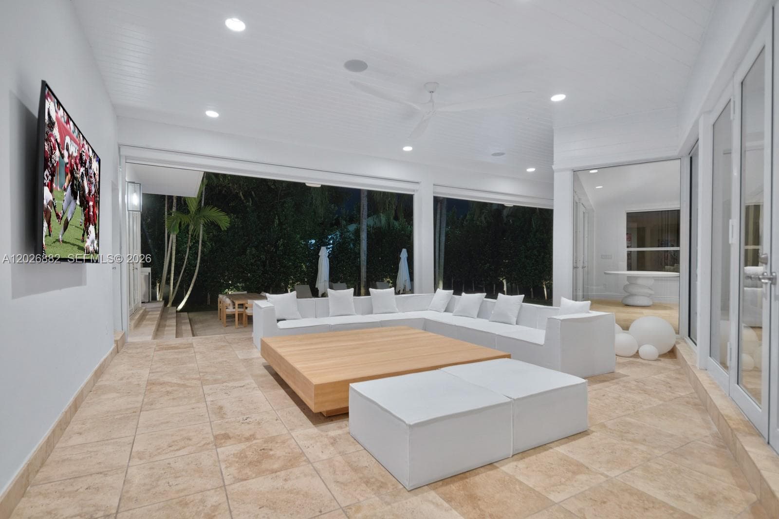 7155 E Lago Dr, Coral Gables FL 33143 — 7