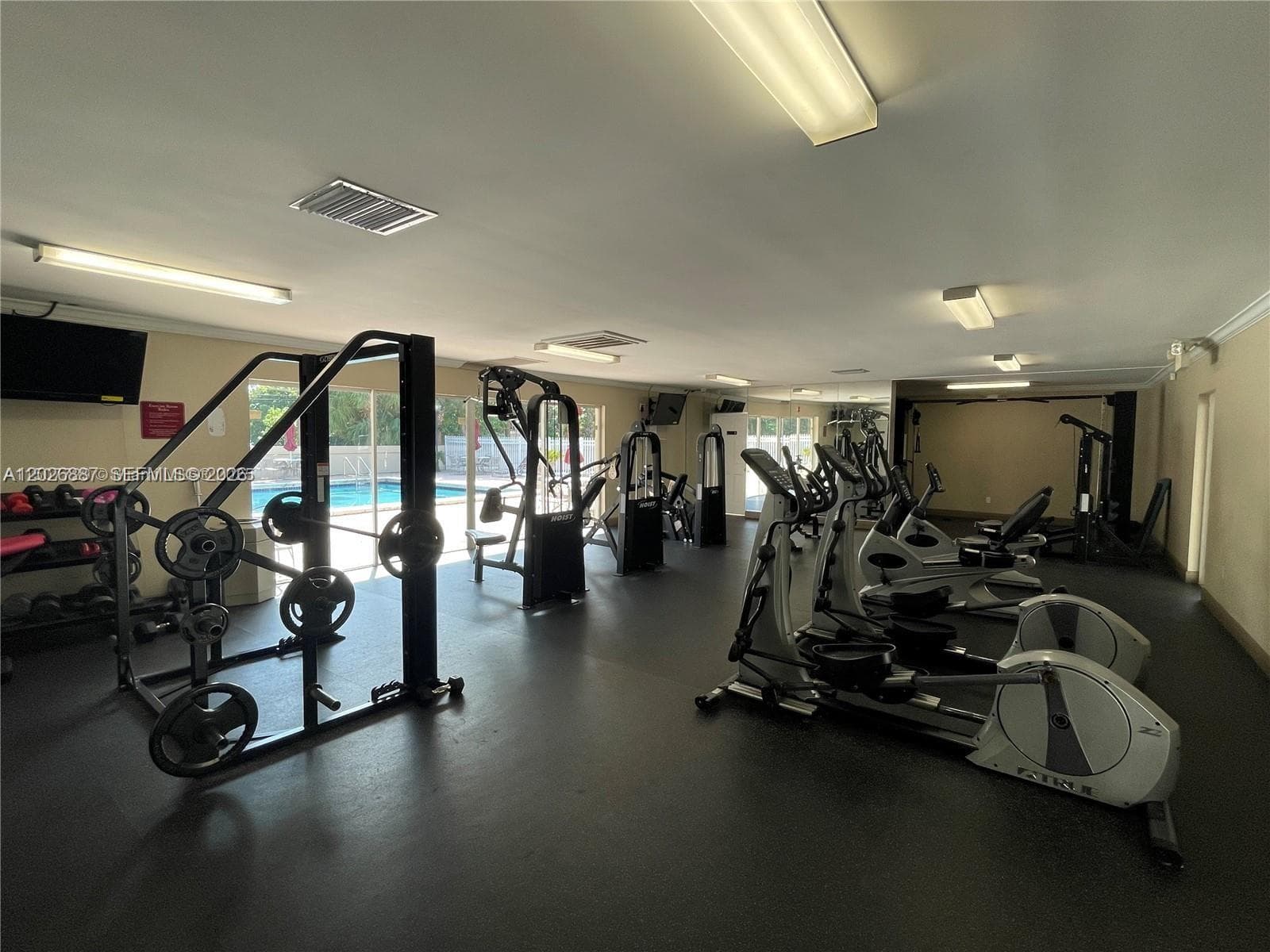 1800 Sans Souci Blvd # 435, North Miami FL 33181 — 42