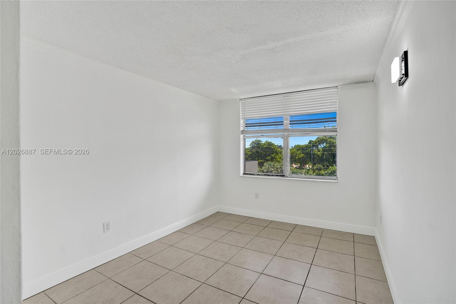 1800 Sans Souci Blvd # 435, North Miami FL 33181 — 18