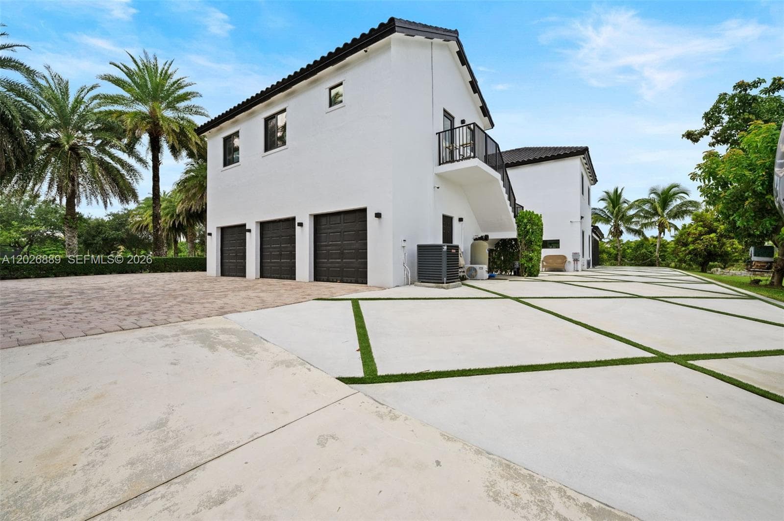 35351 SW 218th Ave, Homestead FL 33034 — 40