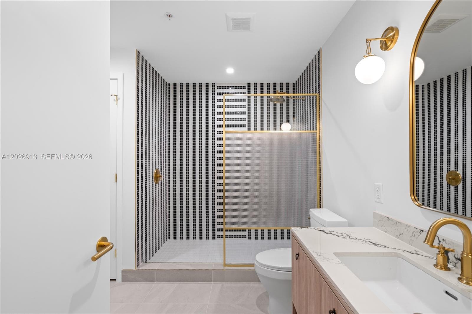 2700 NW 2nd Ave # 717, Miami FL 33127 — 23