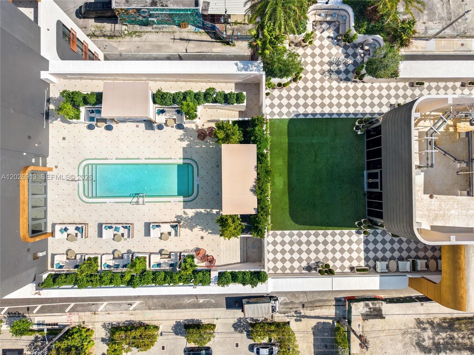 2700 NW 2nd Ave # 717, Miami FL 33127 — 46