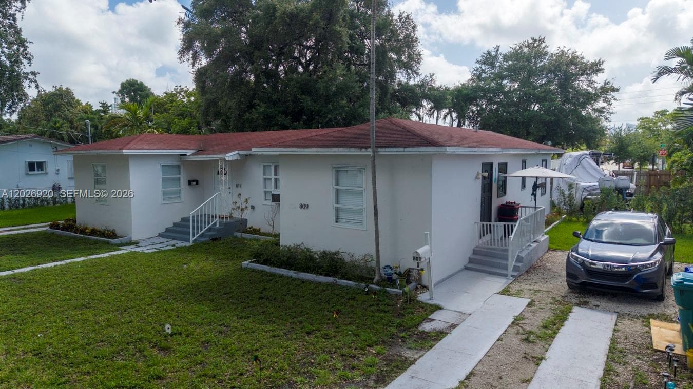 Plainfield Park, Miami, FL — 6