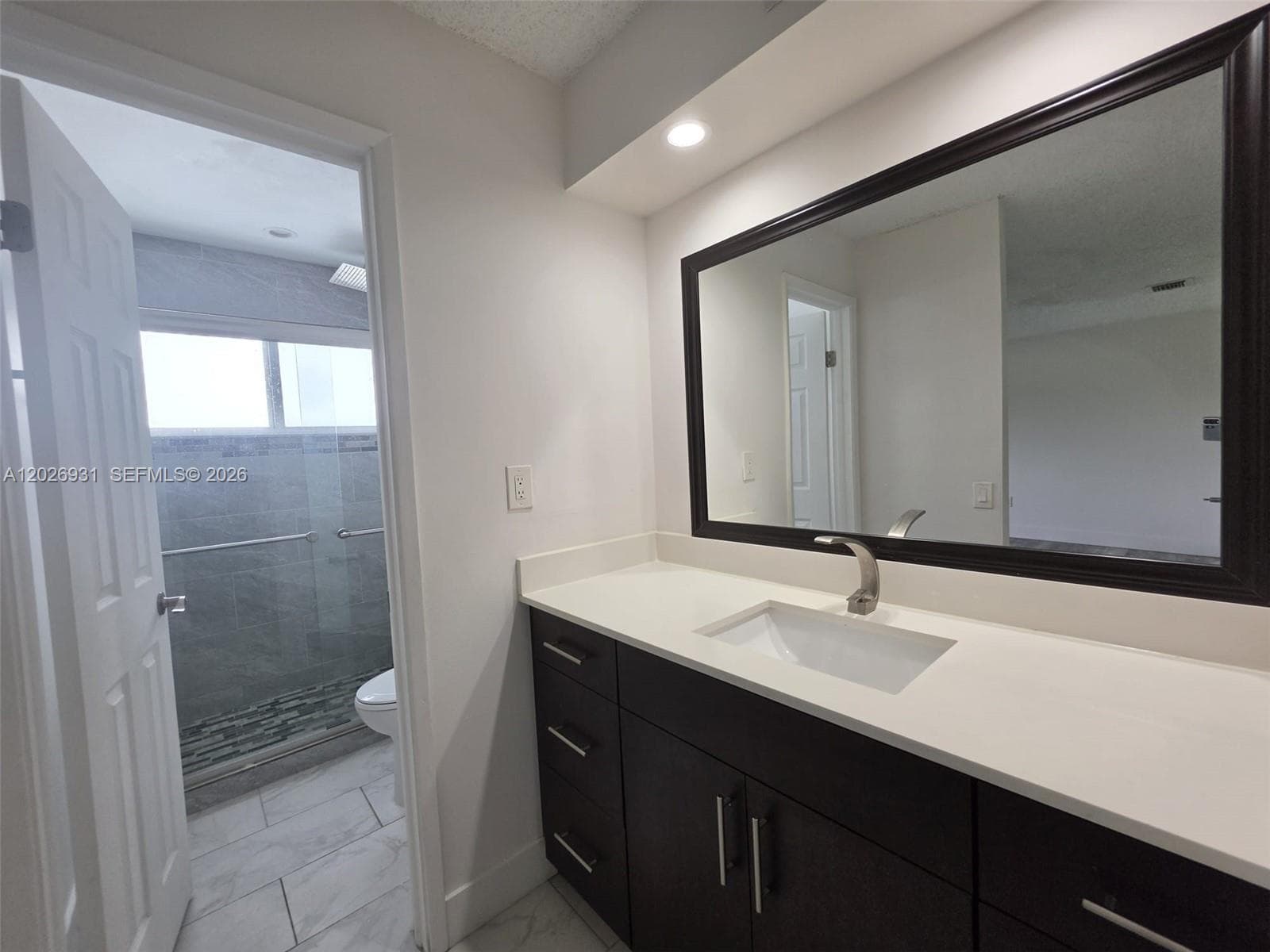 10003 NW 9th St Cir # 2, Miami FL 33172 — 10
