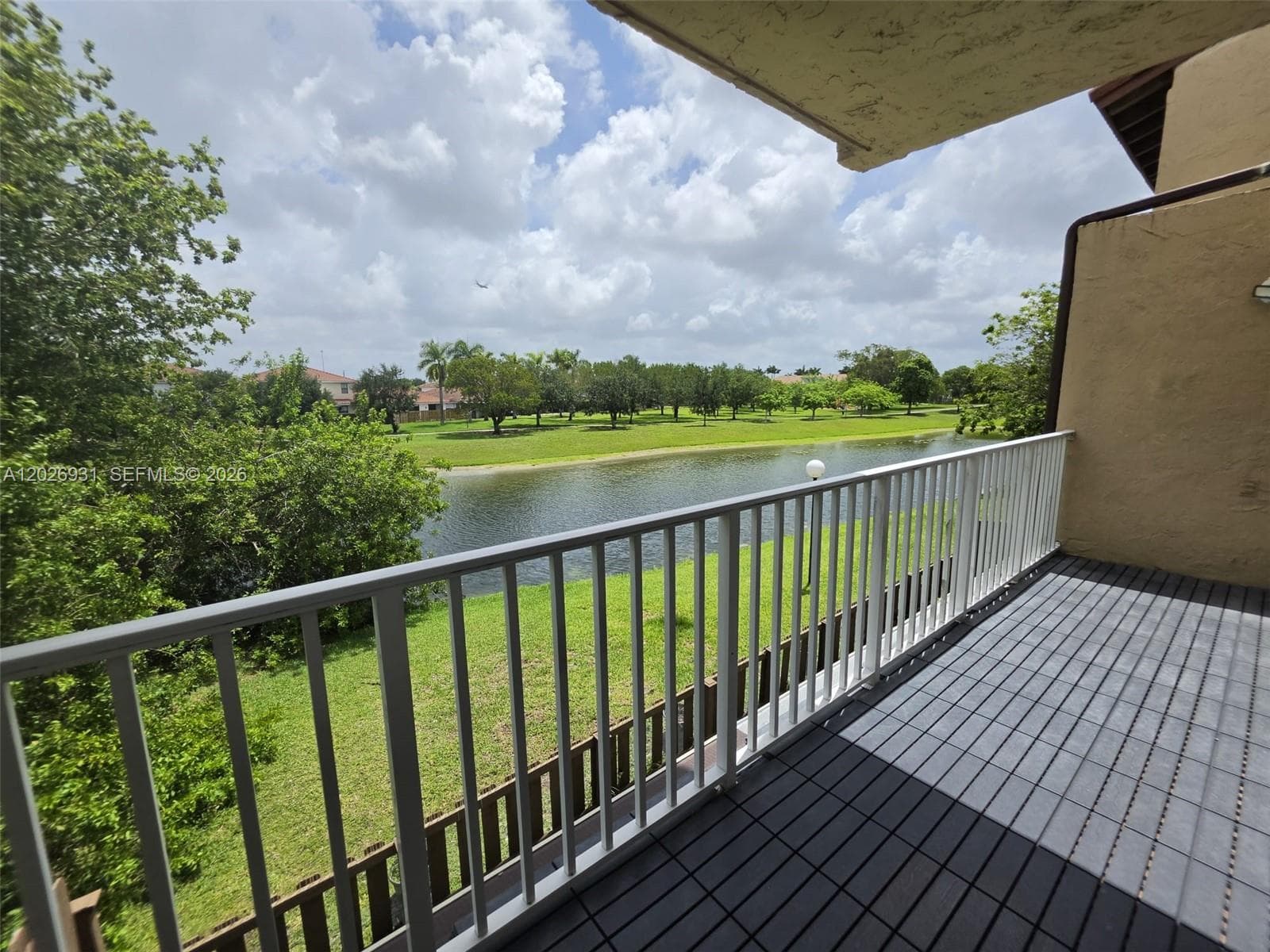 10003 NW 9th St Cir # 2, Miami FL 33172 — 8