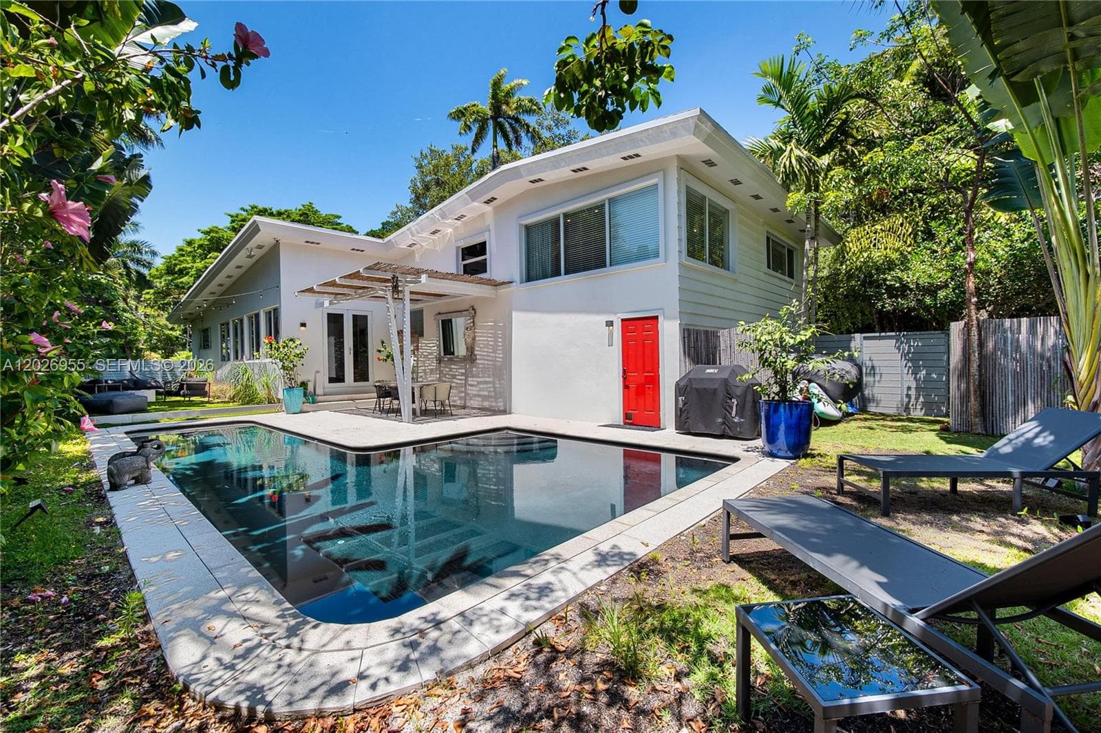 3520 Saint Gaudens Ct, Miami FL 33133 — 27