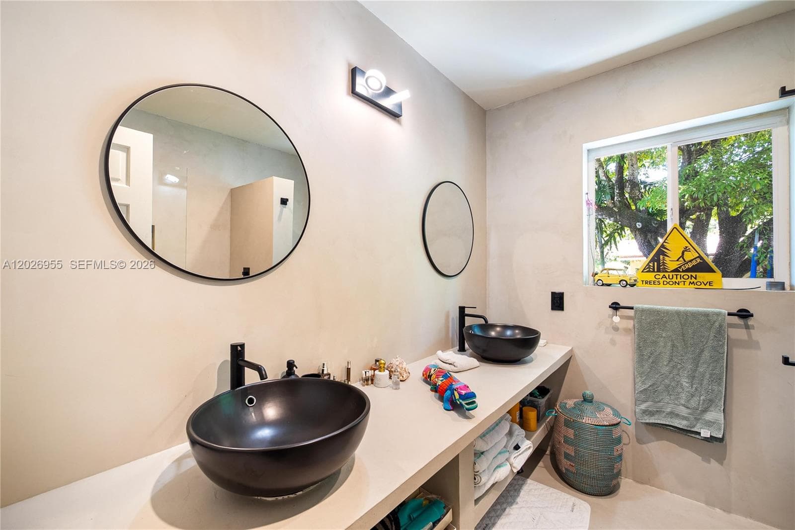 3520 Saint Gaudens Ct, Miami FL 33133 — 22