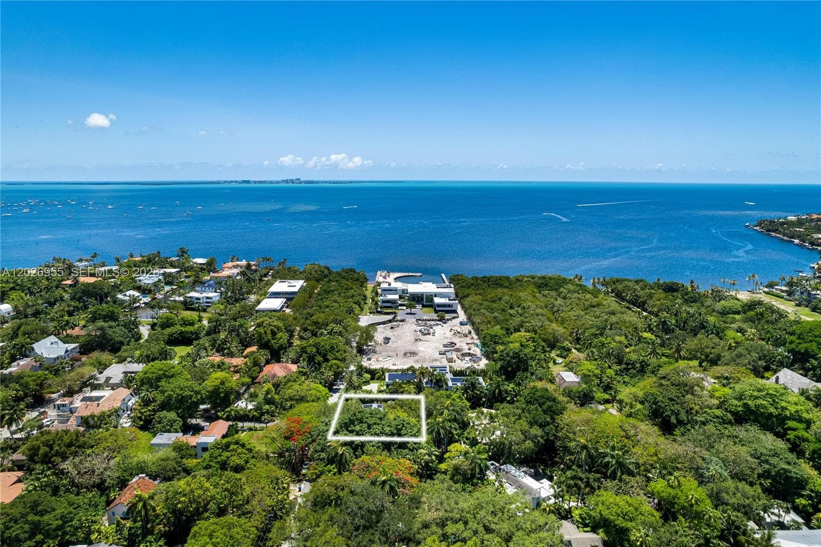 3520 Saint Gaudens Ct, Miami FL 33133 — 33