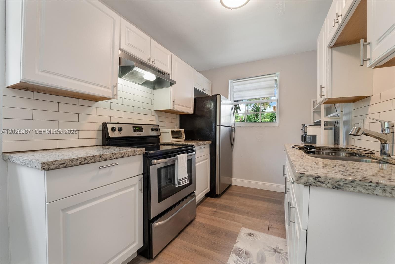 6198 SW 63rd St, South Miami FL 33143 — 5
