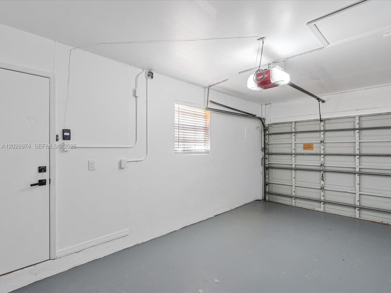 1089 NE 210th Ter, Miami FL 33179 — 22
