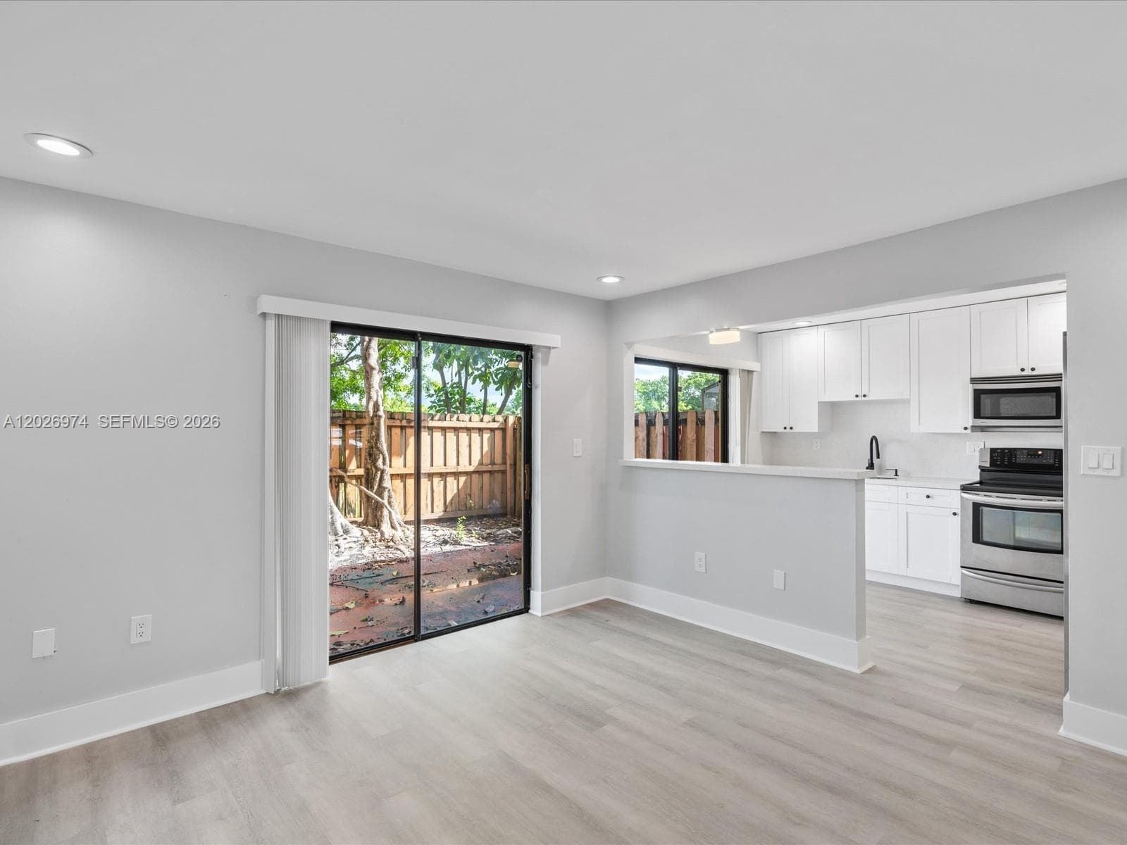 1089 NE 210th Ter, Miami FL 33179 — 8