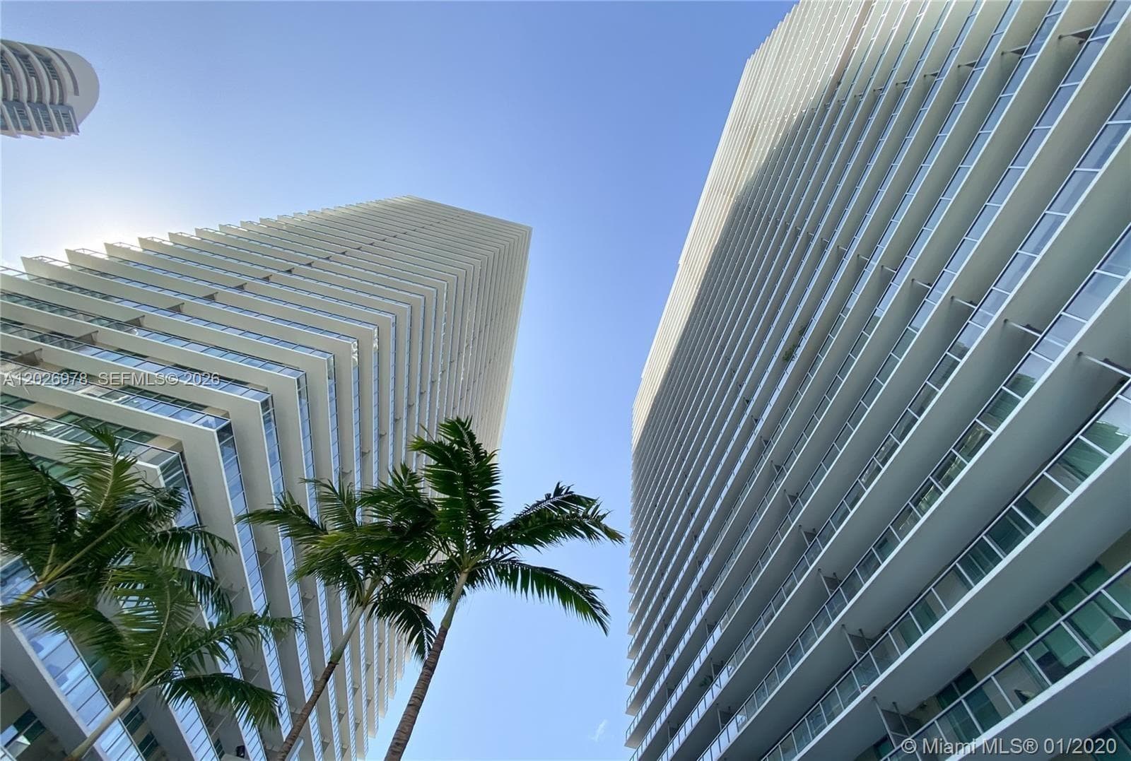 79 SW 12th St, Miami FL 33130 — 12