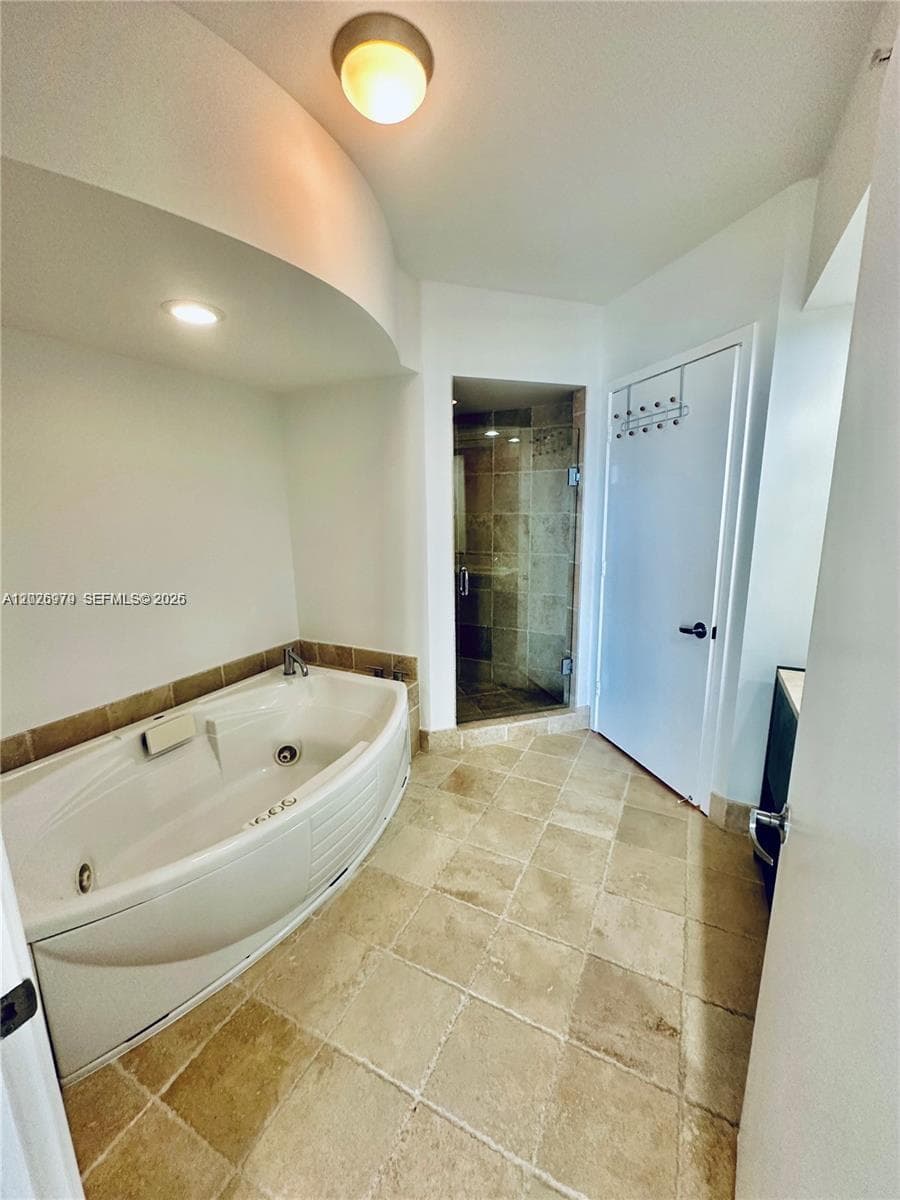18201 Collins Ave # 5307, Sunny Isles Beach FL 33160 — 9