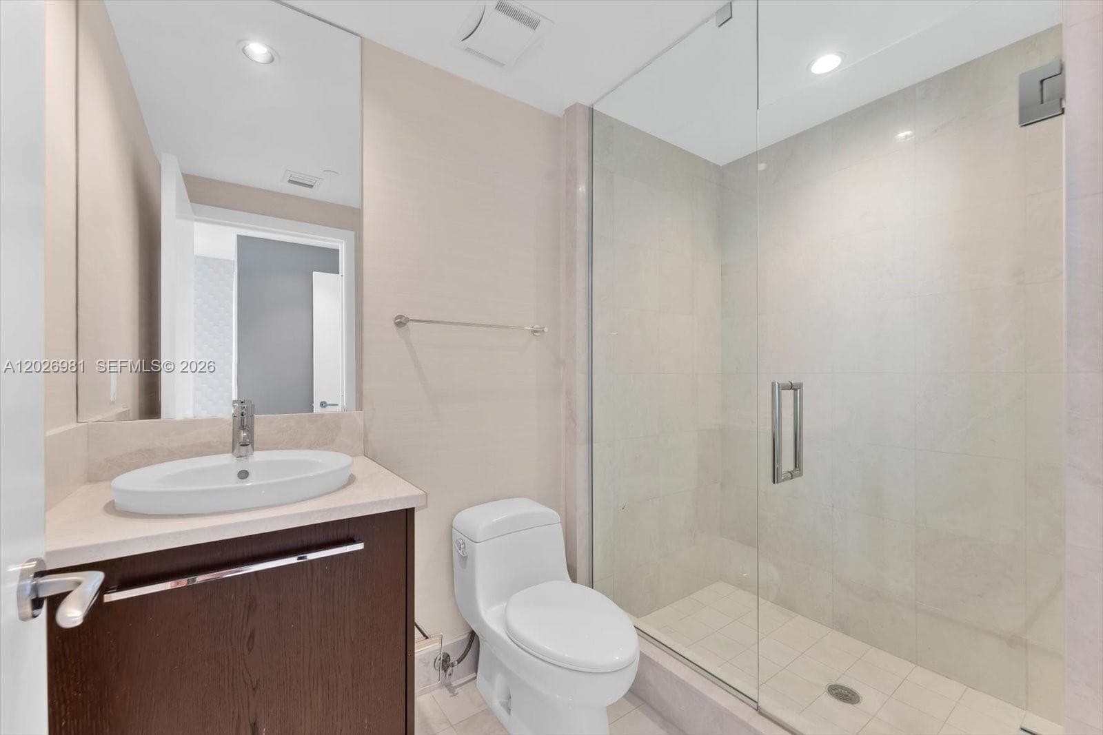 17121 Collins Ave # 3905, Sunny Isles Beach FL 33160 — 34