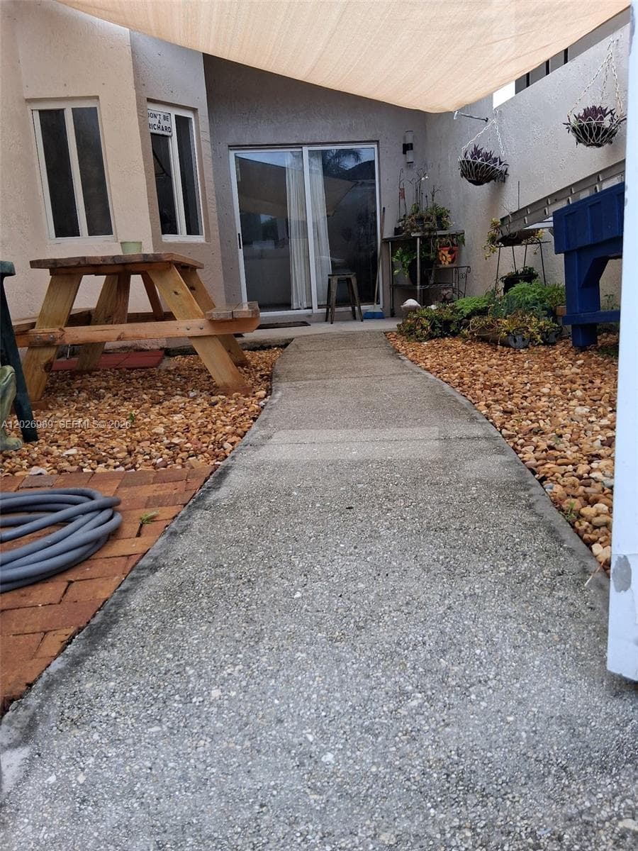 1953 SE 24th Ave, Homestead FL 33035 — 24