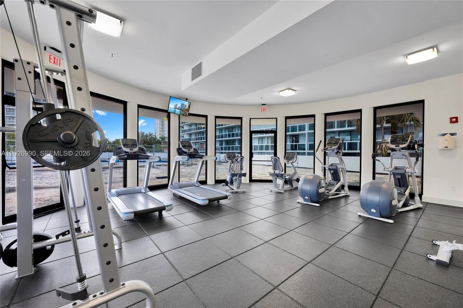 20515 E Country Club Dr # 2146, Aventura FL 33180 — 24