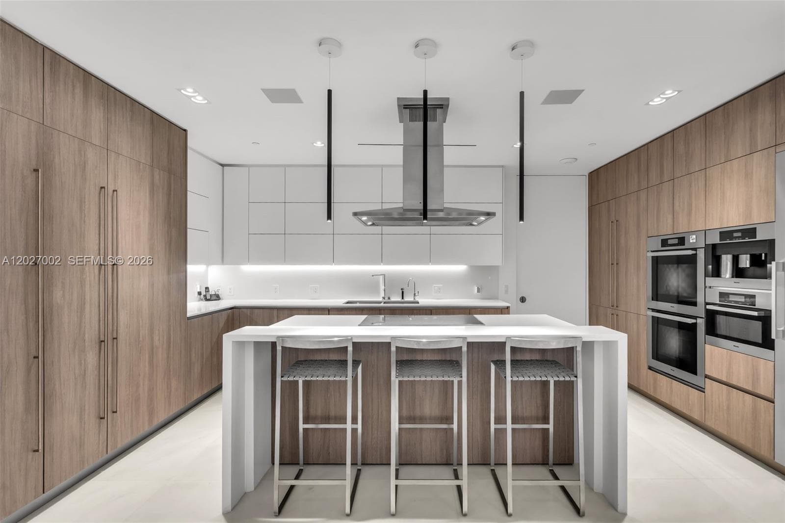 350 Ocean Dr, Key Biscayne FL 33149 — 39