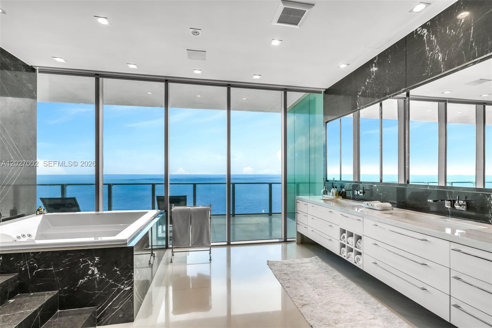 350 Ocean Dr, Key Biscayne FL 33149 — 25