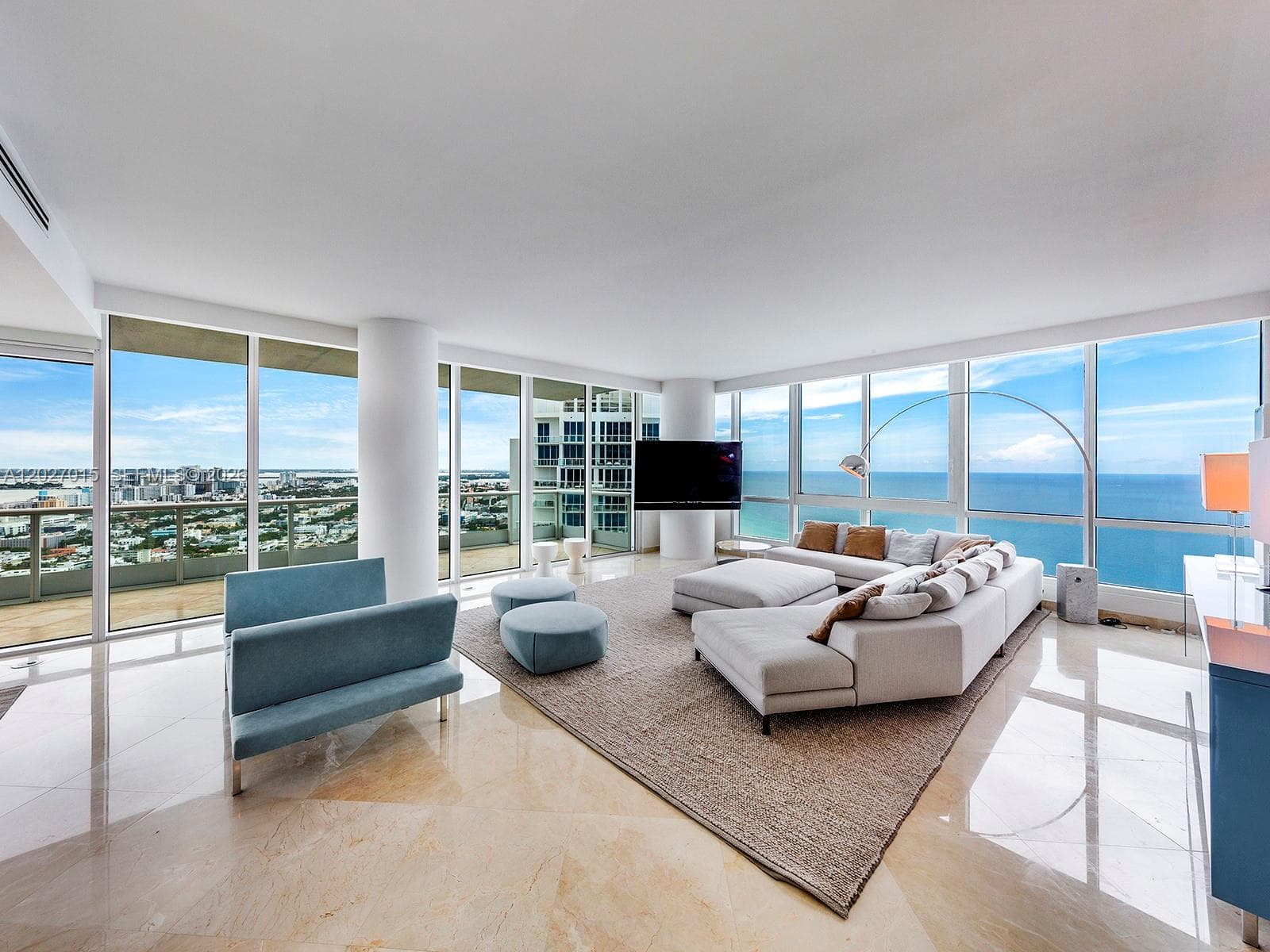 100 S Pointe Dr # 3407, Miami Beach FL 33139 — 2