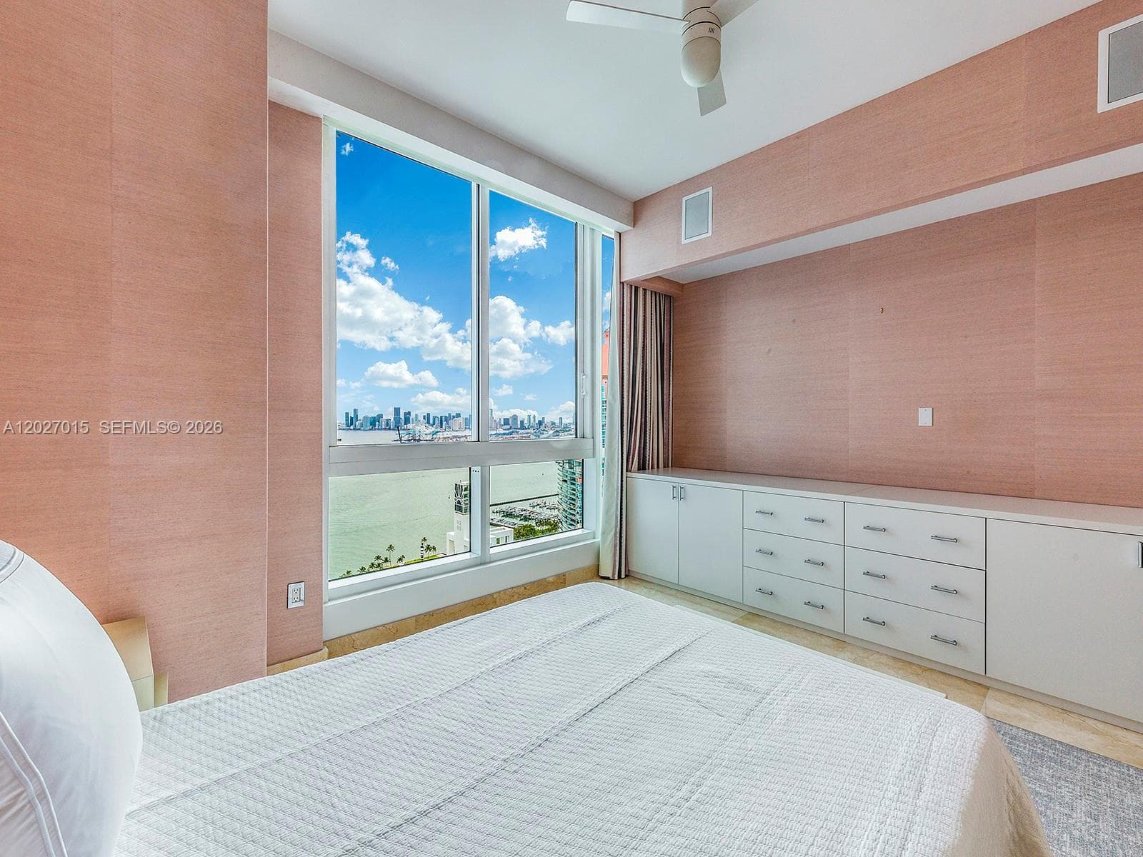 100 S Pointe Dr # 3407, Miami Beach FL 33139 — 16