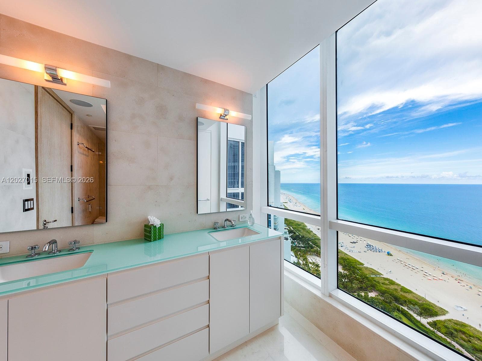100 S Pointe Dr # 3407, Miami Beach FL 33139 — 14