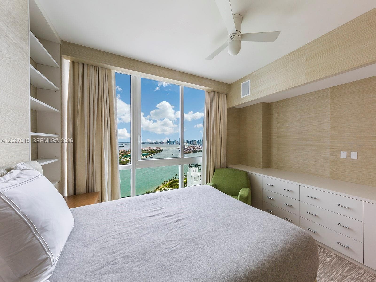 100 S Pointe Dr # 3407, Miami Beach FL 33139 — 18