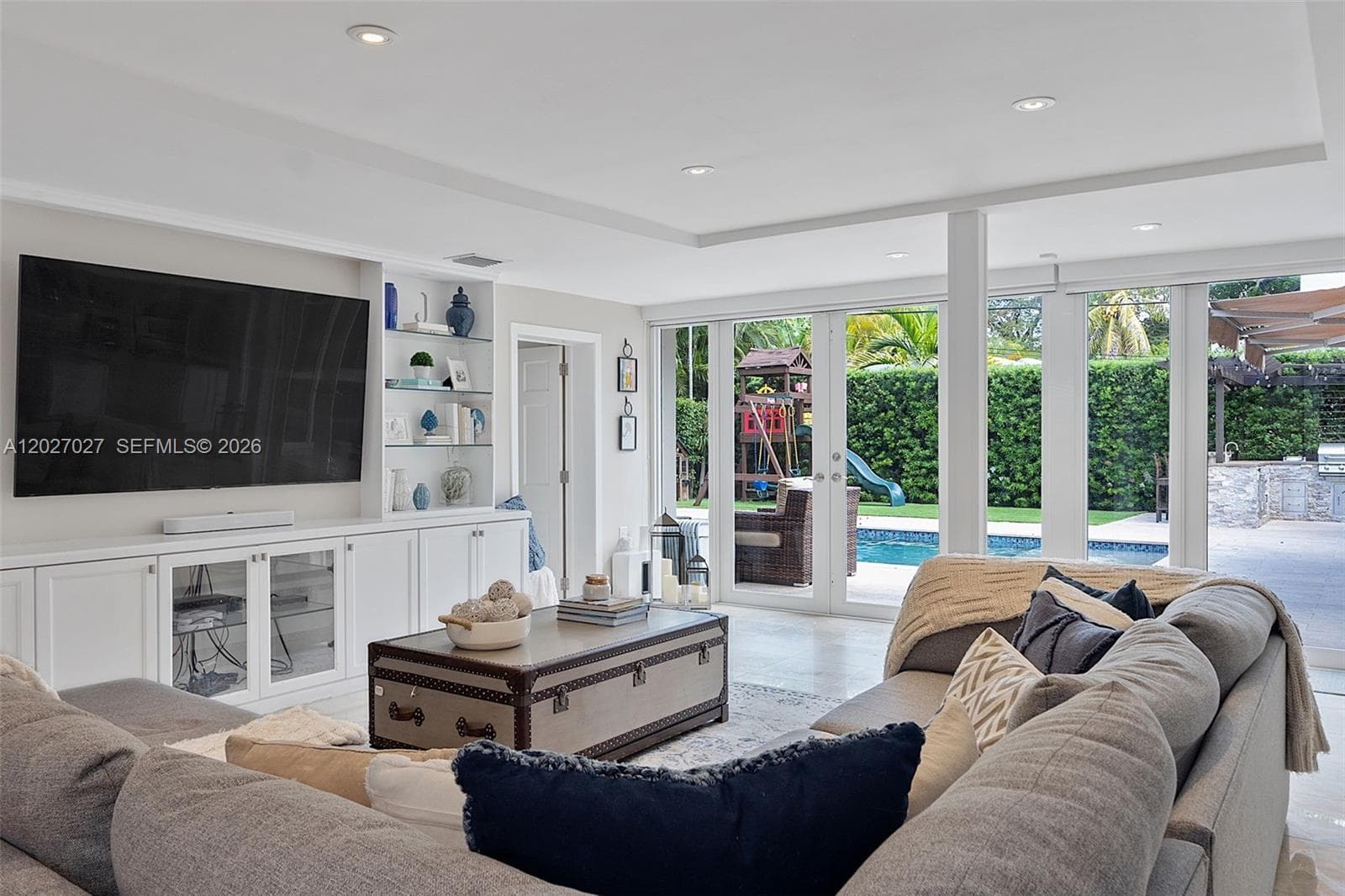 4750 Alhambra Cir, Coral Gables FL 33146 — 23