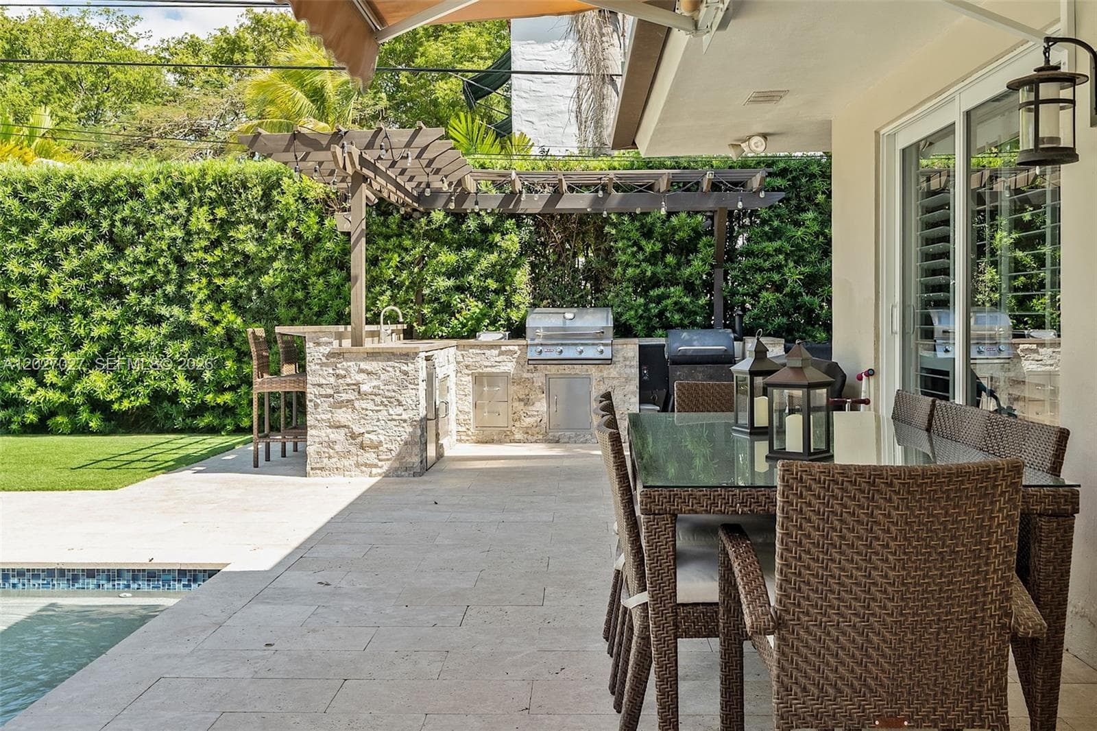 4750 Alhambra Cir, Coral Gables FL 33146 — 39