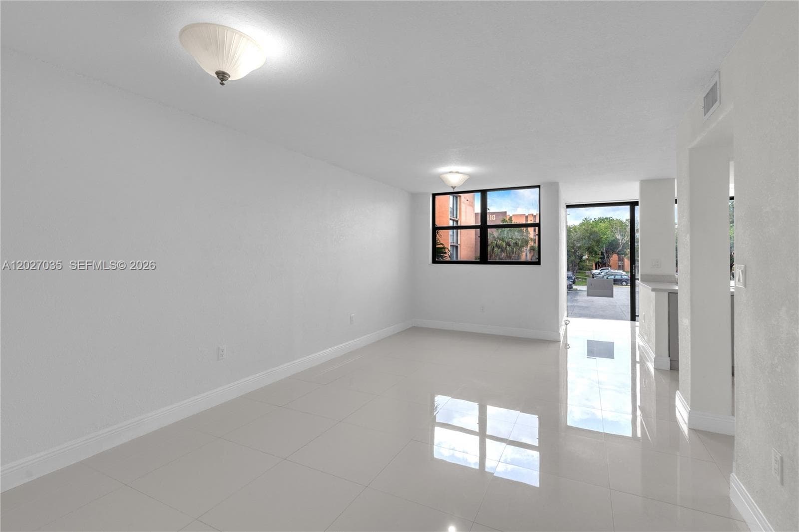 9440 W Flagler St # 208, Miami FL 33174 — 1