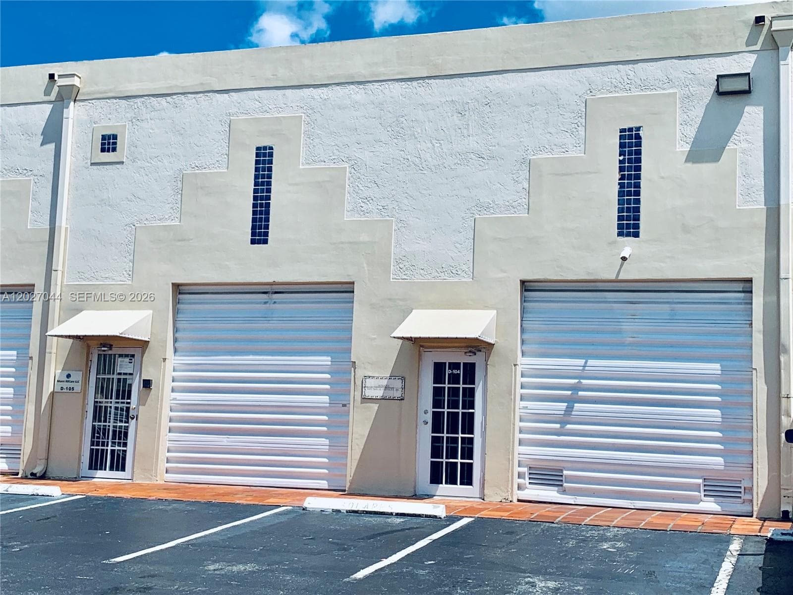 10421 NW 28 ST # 104, FL 33172 — 2