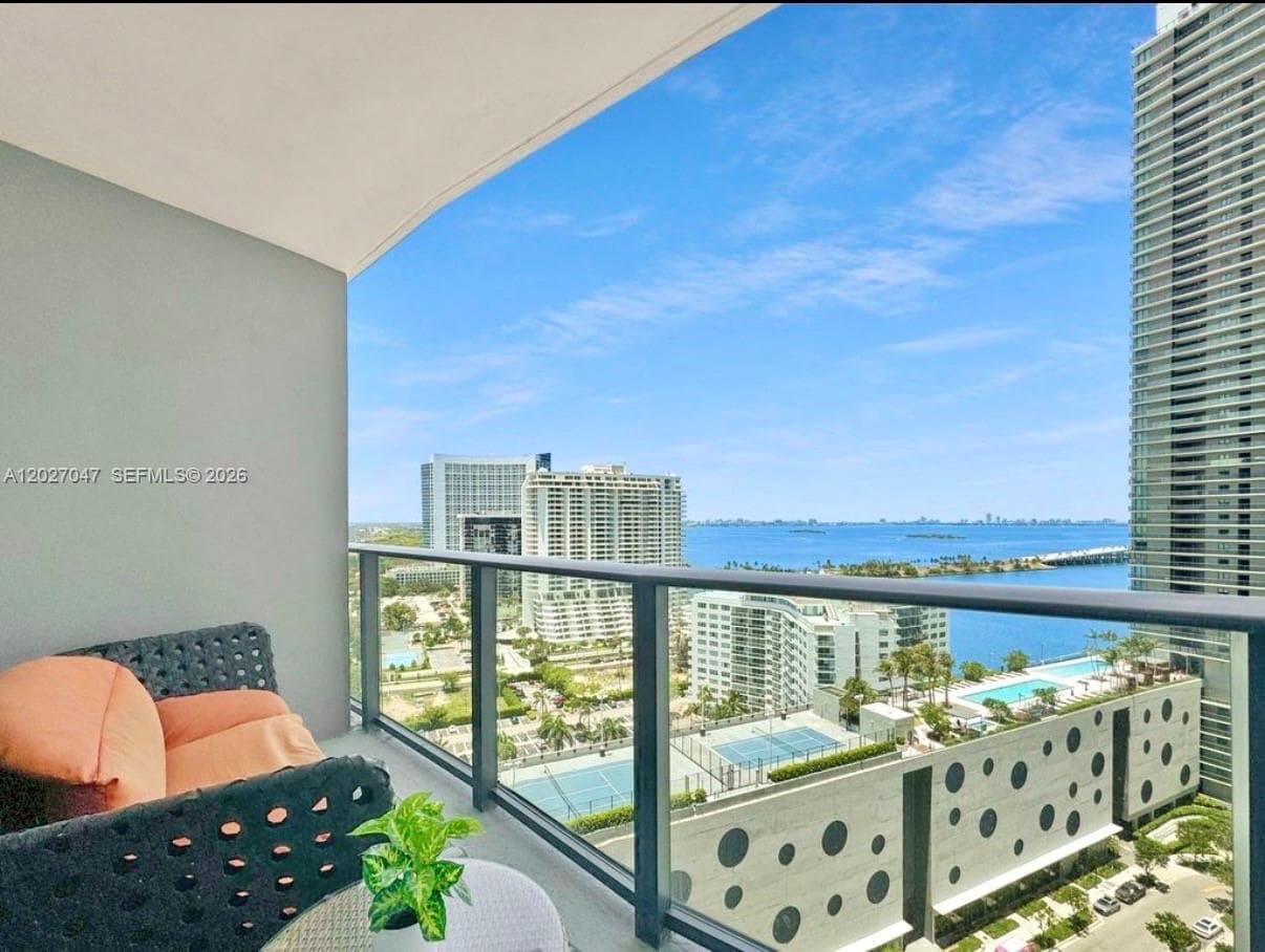501 NE 31st St # 1804, Miami FL 33137 — 1