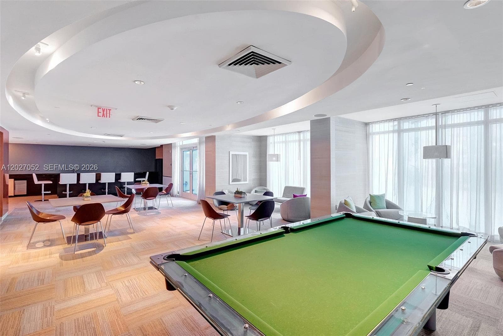 950 Brickell Bay Dr # 4504, Miami FL 33131 — 27