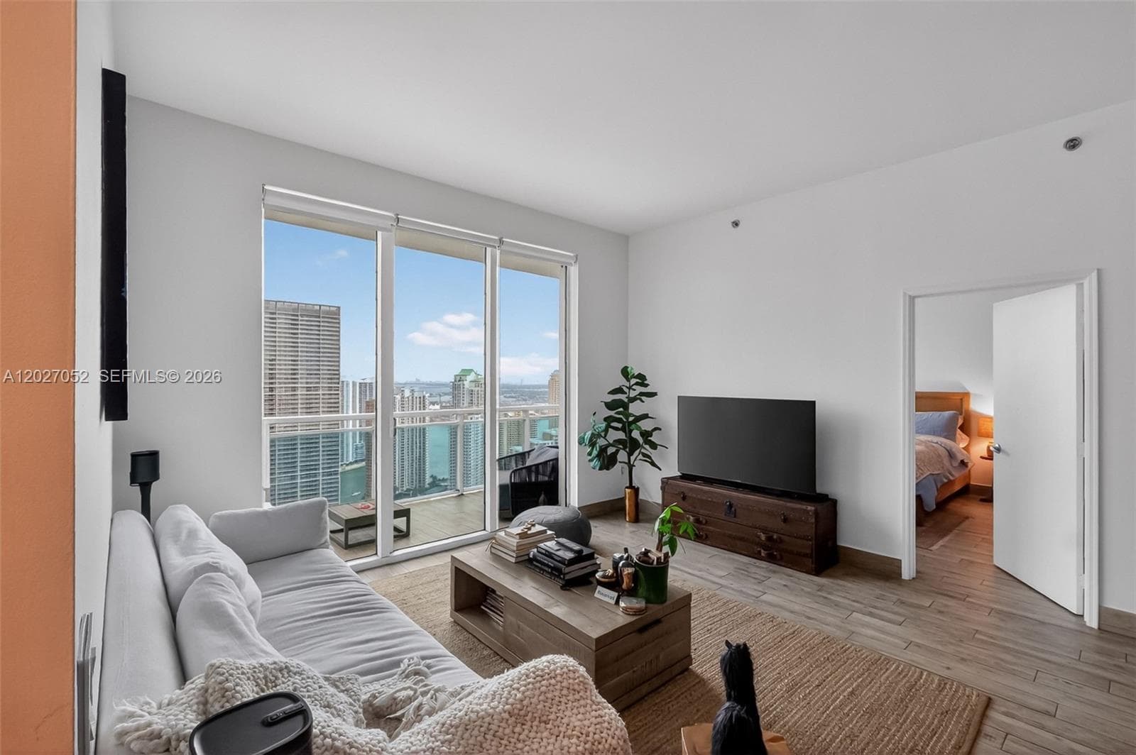 950 Brickell Bay Dr # 4504, Miami FL 33131 — 7