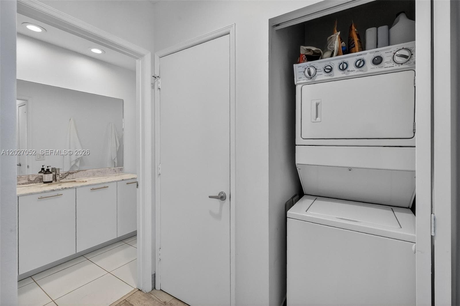 950 Brickell Bay Dr # 4504, Miami FL 33131 — 15