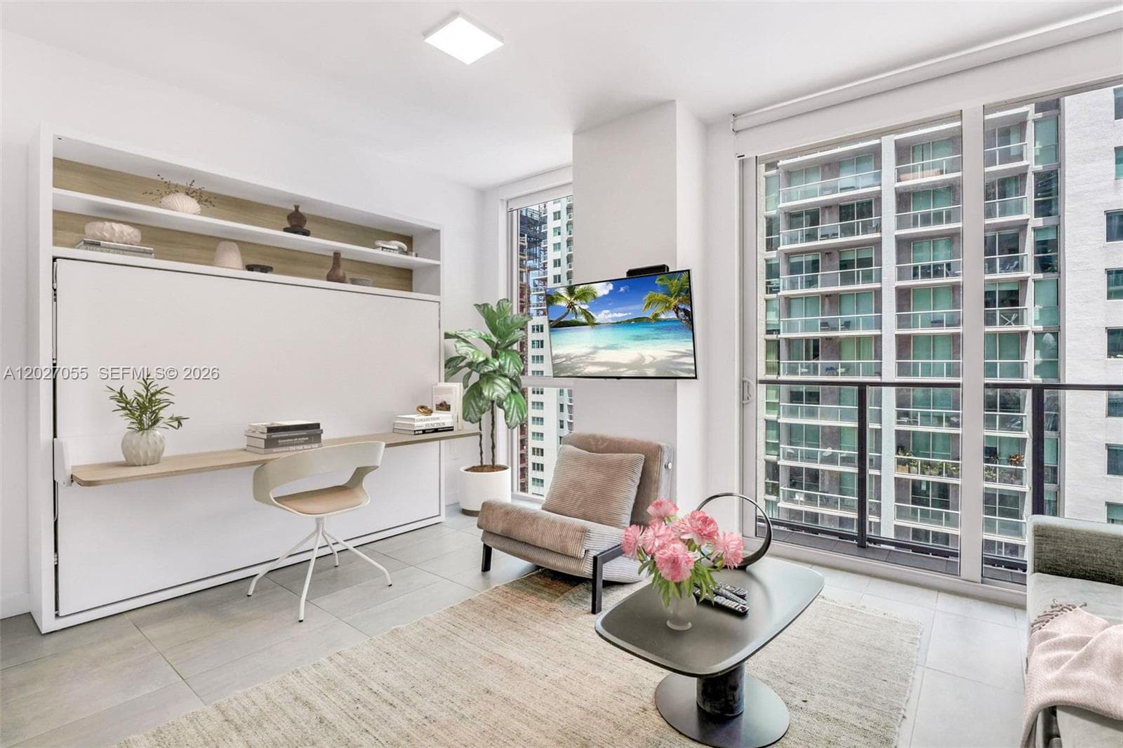 227 NE 2nd St # 2611, Miami FL 33132 — 1