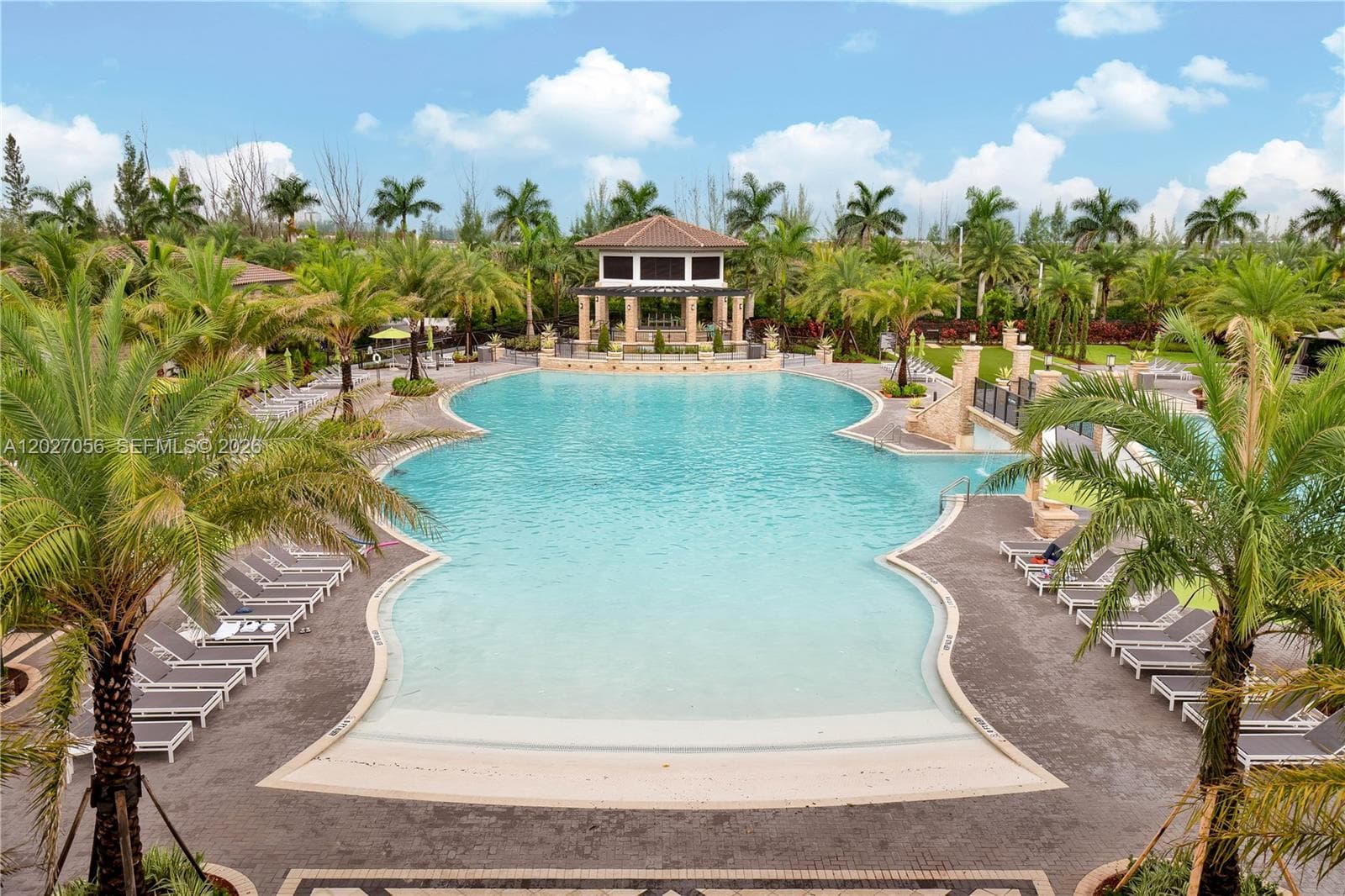 8175 NW 104th Ave # 32, Doral FL 33178 — 26