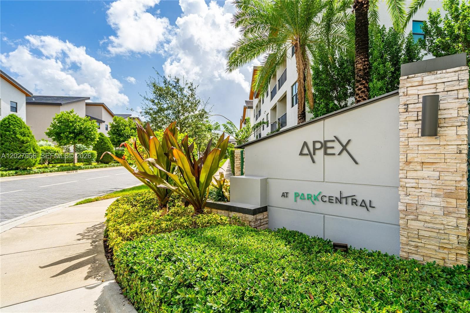 8175 NW 104th Ave # 32, Doral FL 33178 — 18