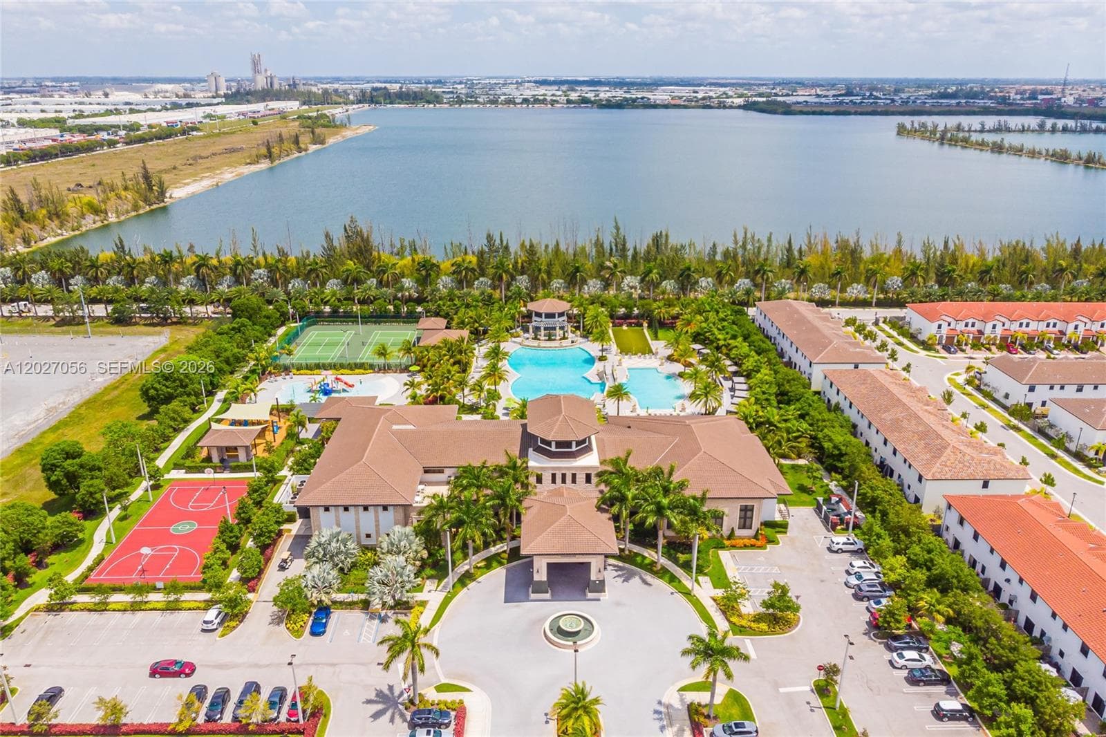 8175 NW 104th Ave # 32, Doral FL 33178 — 29