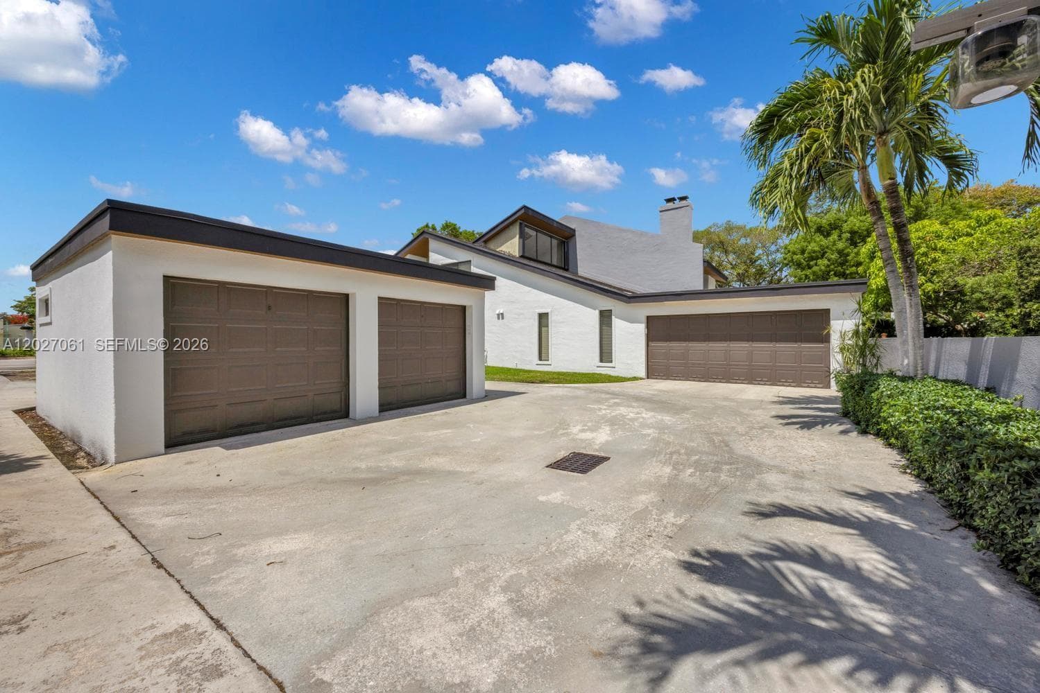 6661 SW 72nd St # 35, South Miami FL 33143 — 27