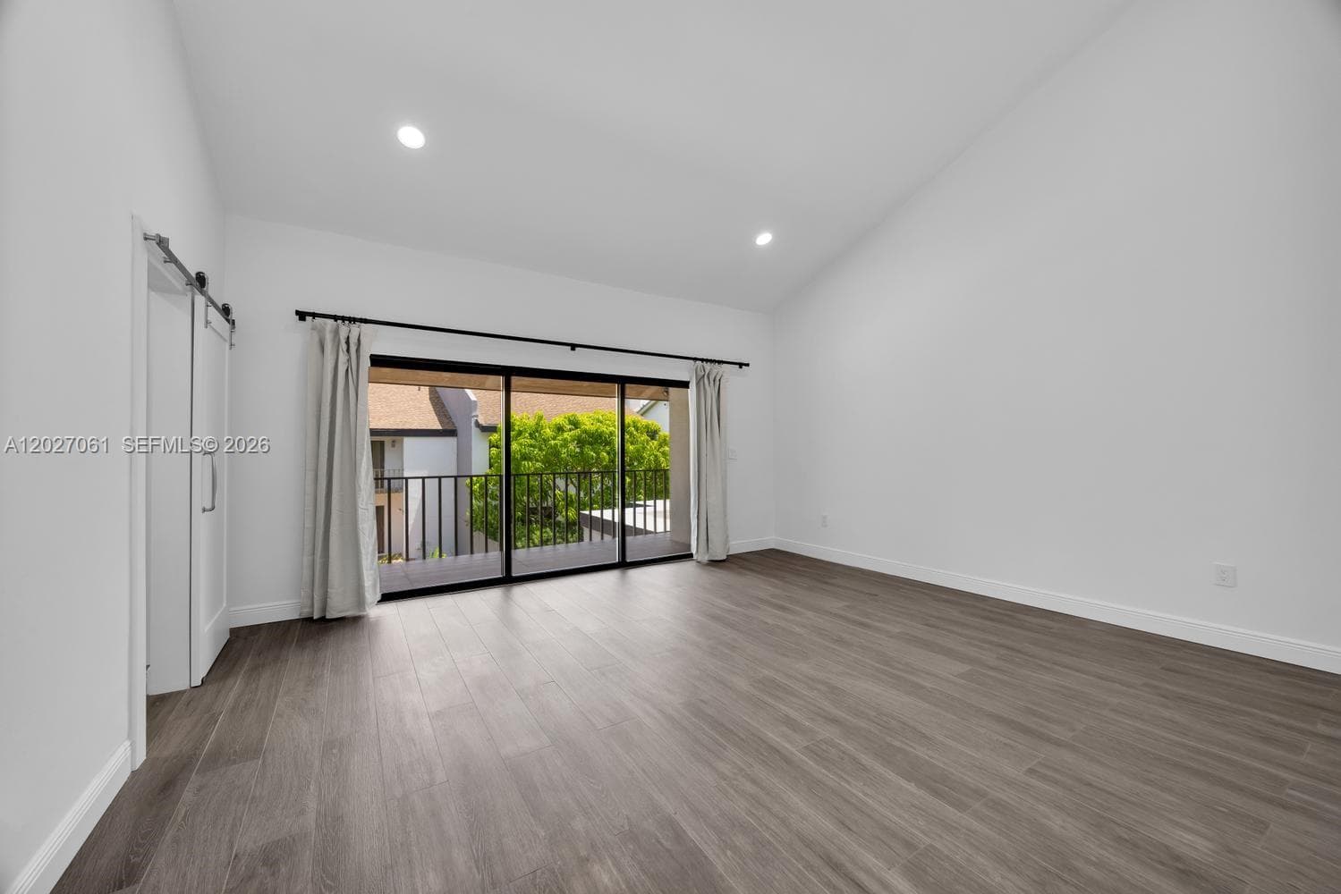 6661 SW 72nd St # 35, South Miami FL 33143 — 17