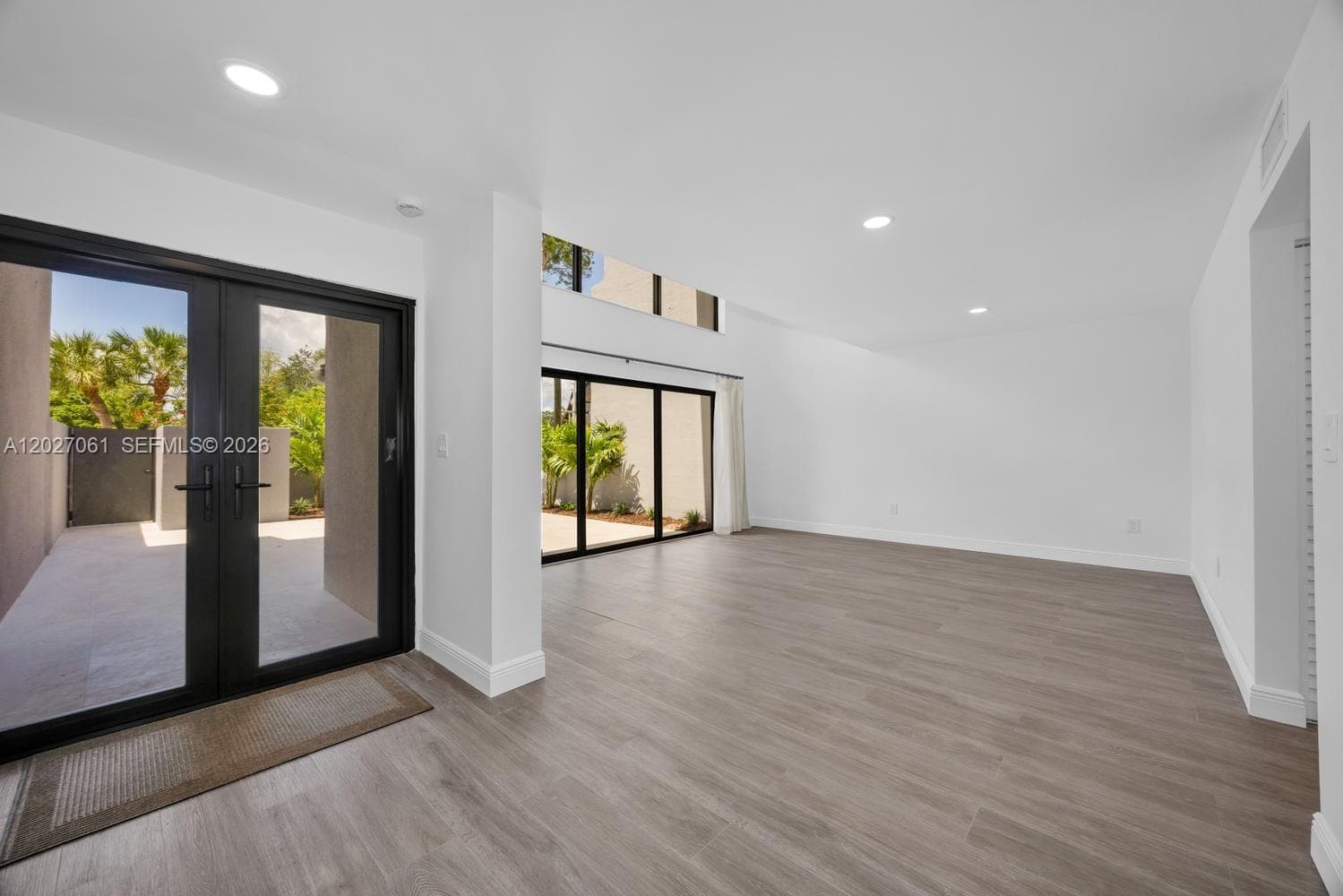6661 SW 72nd St # 35, South Miami FL 33143 — 4