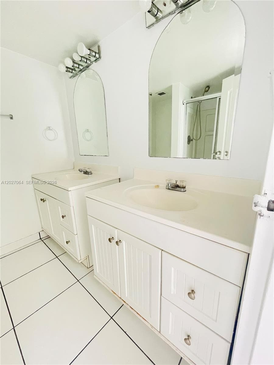 13499 Biscayne Blvd # 1613, North Miami FL 33181 — 10