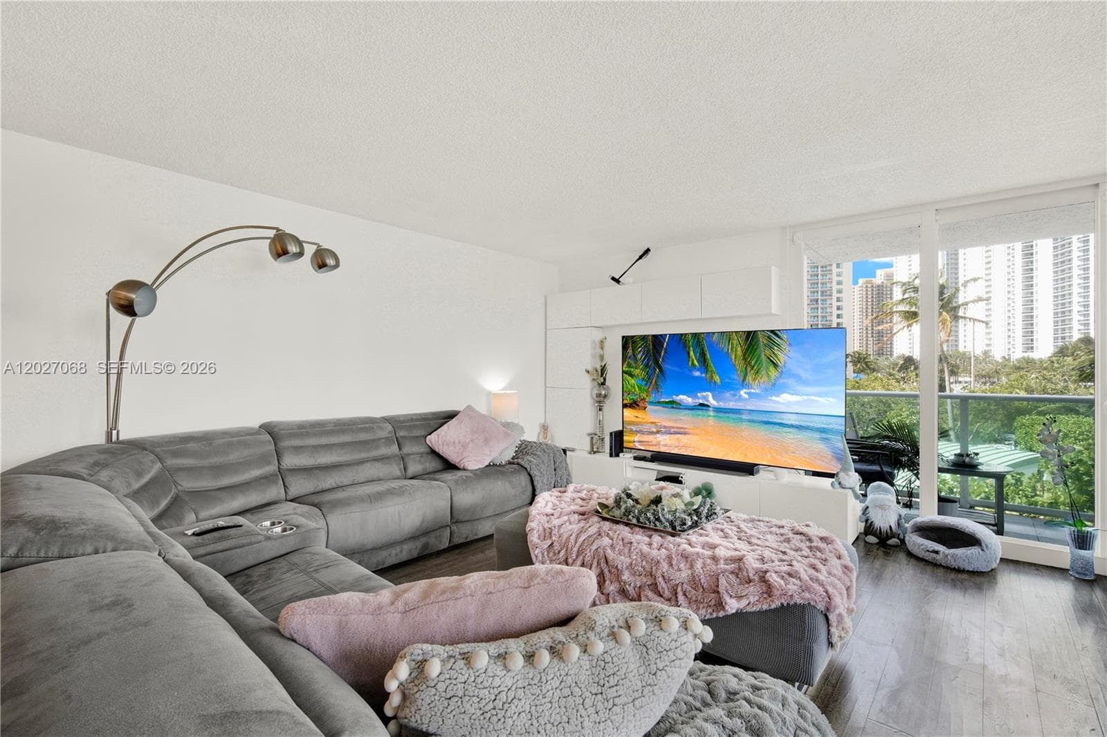 100 Bayview Dr # 205, Sunny Isles Beach FL 33160 — 15