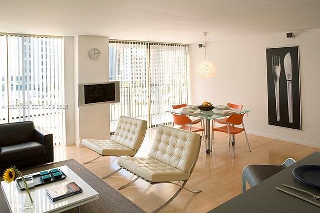 1450 Brickell Bay Dr # 1215, Miami FL 33131 — 2