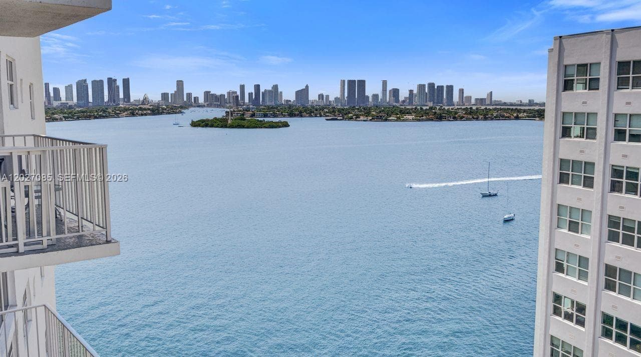 1228 West Ave # 1404, Miami Beach FL 33139 — 2