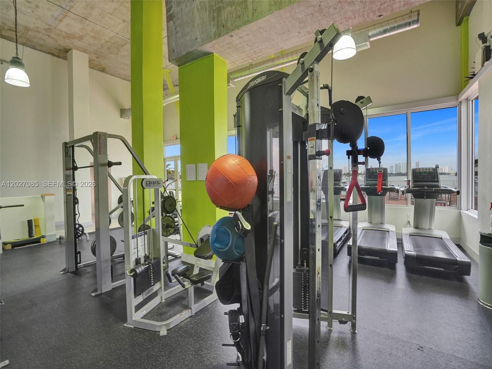1228 West Ave # 1404, Miami Beach FL 33139 — 32