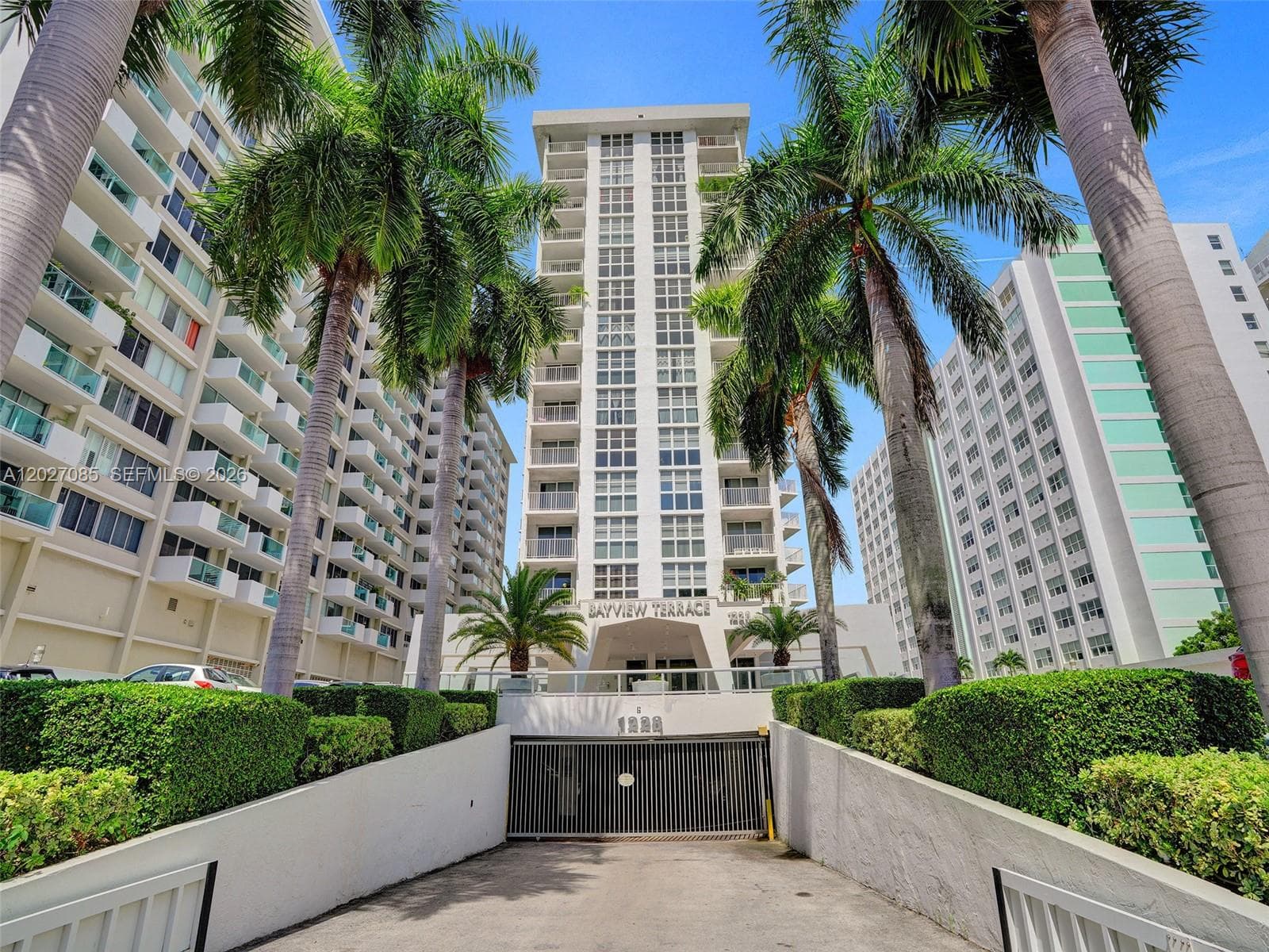 1228 West Ave # 1404, Miami Beach FL 33139 — 38