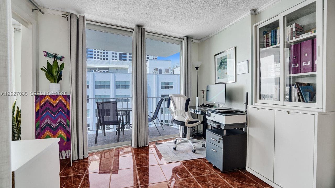 1228 West Ave # 1404, Miami Beach FL 33139 — 18